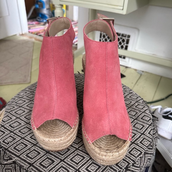 KENNETH COLE NEW YORK Womens Pink Slingback 1" Platform Top Stitch Wedges size 9 - Picture 6 of 7
